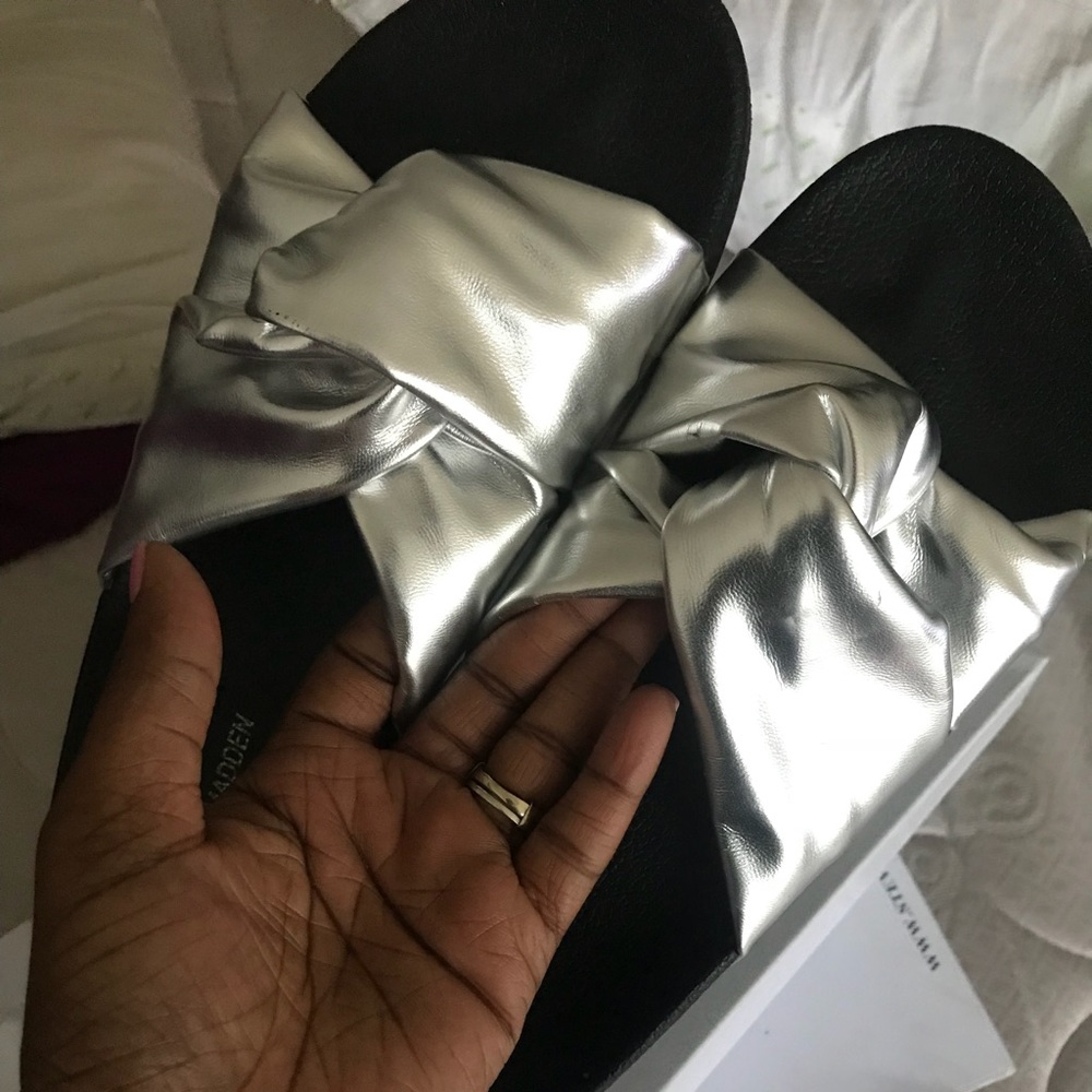 Steve Madden Slides